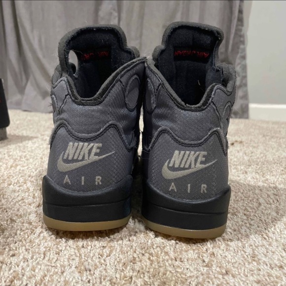 Off-white x Air Jordan 5 Retro SP ‘Muslin - Picture 3 of 5
